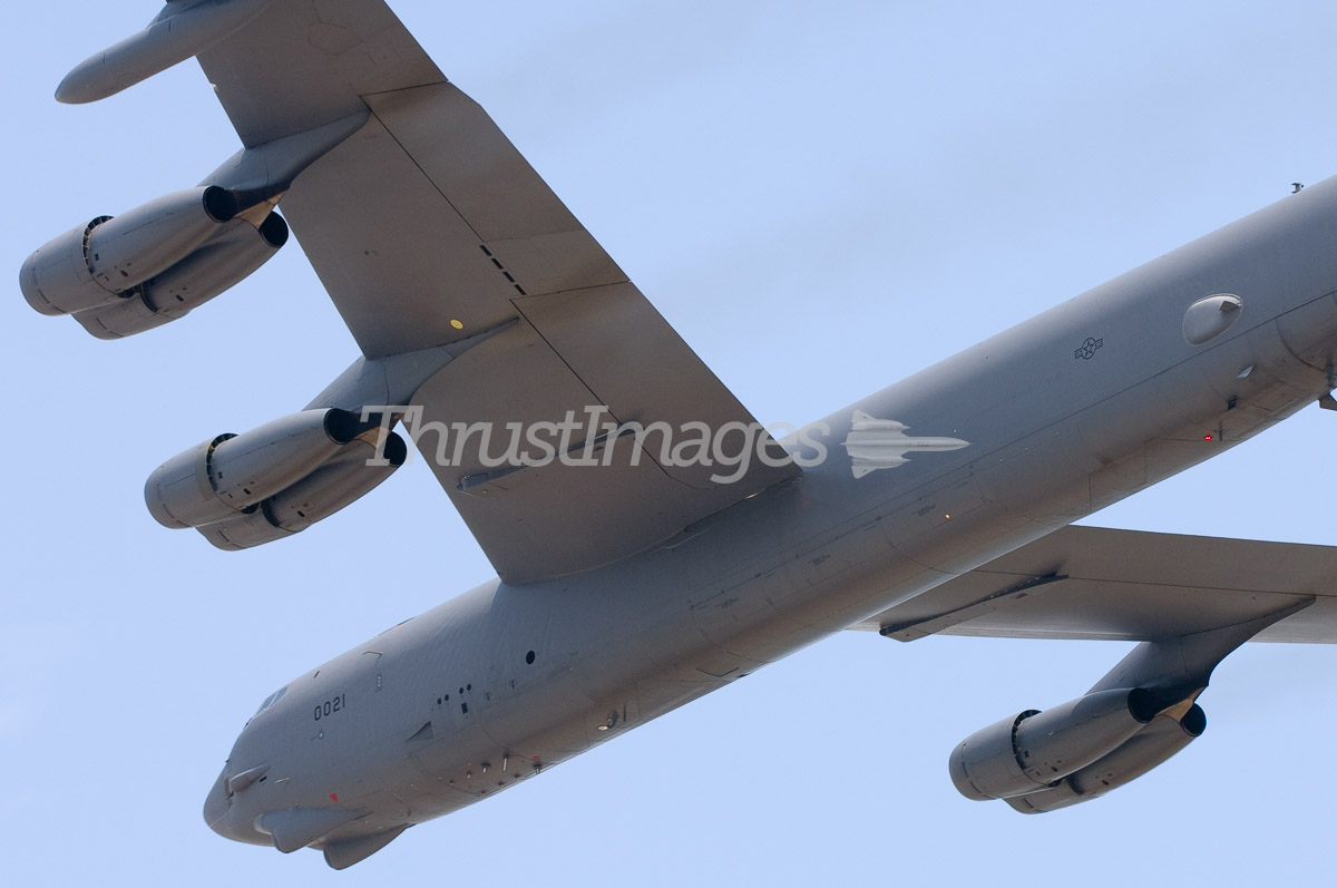 Boeing B-52H Stratofortress 60-0021 (cn 464386)